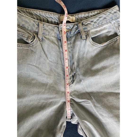 Forever 21 Light Blue Mom Jeans - Picture 11 of 13